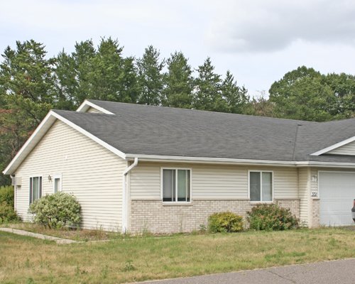 325 Twin Oak Drive Altoona