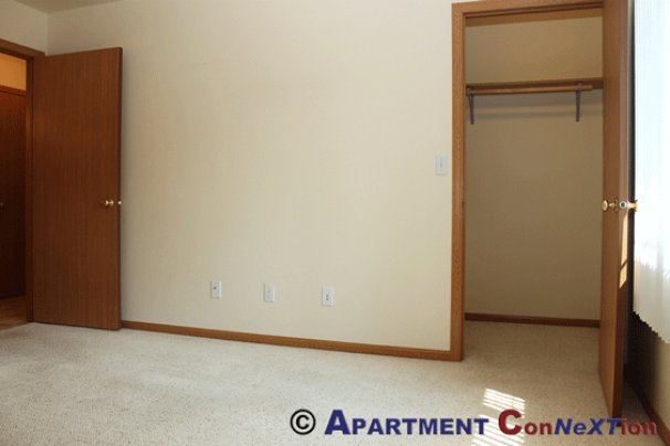 Bedroom 2 Closet