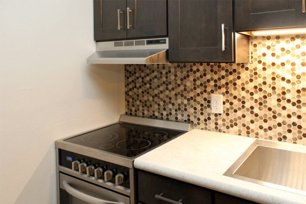 Hi-End Cabinets, Counters, Appliances