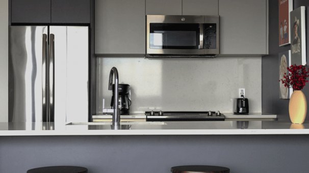 Breakfast Bar & Kitchen from Living Room