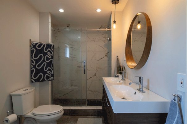 Primary Bedroom Bathroom