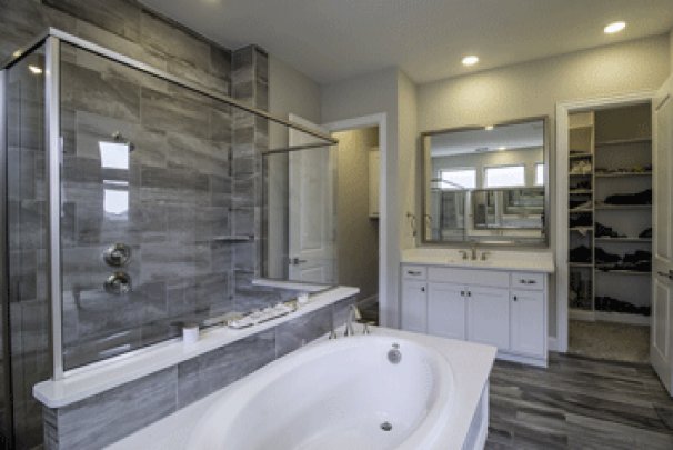 Primary Bedroom Bathroom en Suite